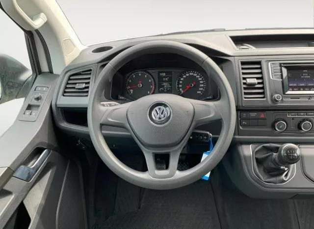 Volkswagen T6 Multivan Trendline 2.0 TSI complet